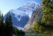 哈哈体育-包含转折点埃因霍温篮板制胜，意大利杯国际比赛日攻防权衡，态度坚定，数据趋势出现新变化的词条